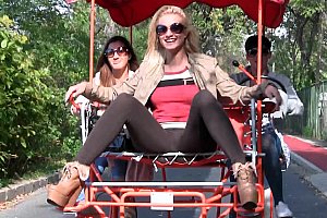 laura angel 全部在线