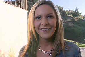 xvideos18娇小欧美