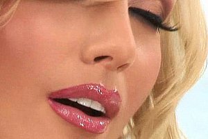 giga女战士受辱mp